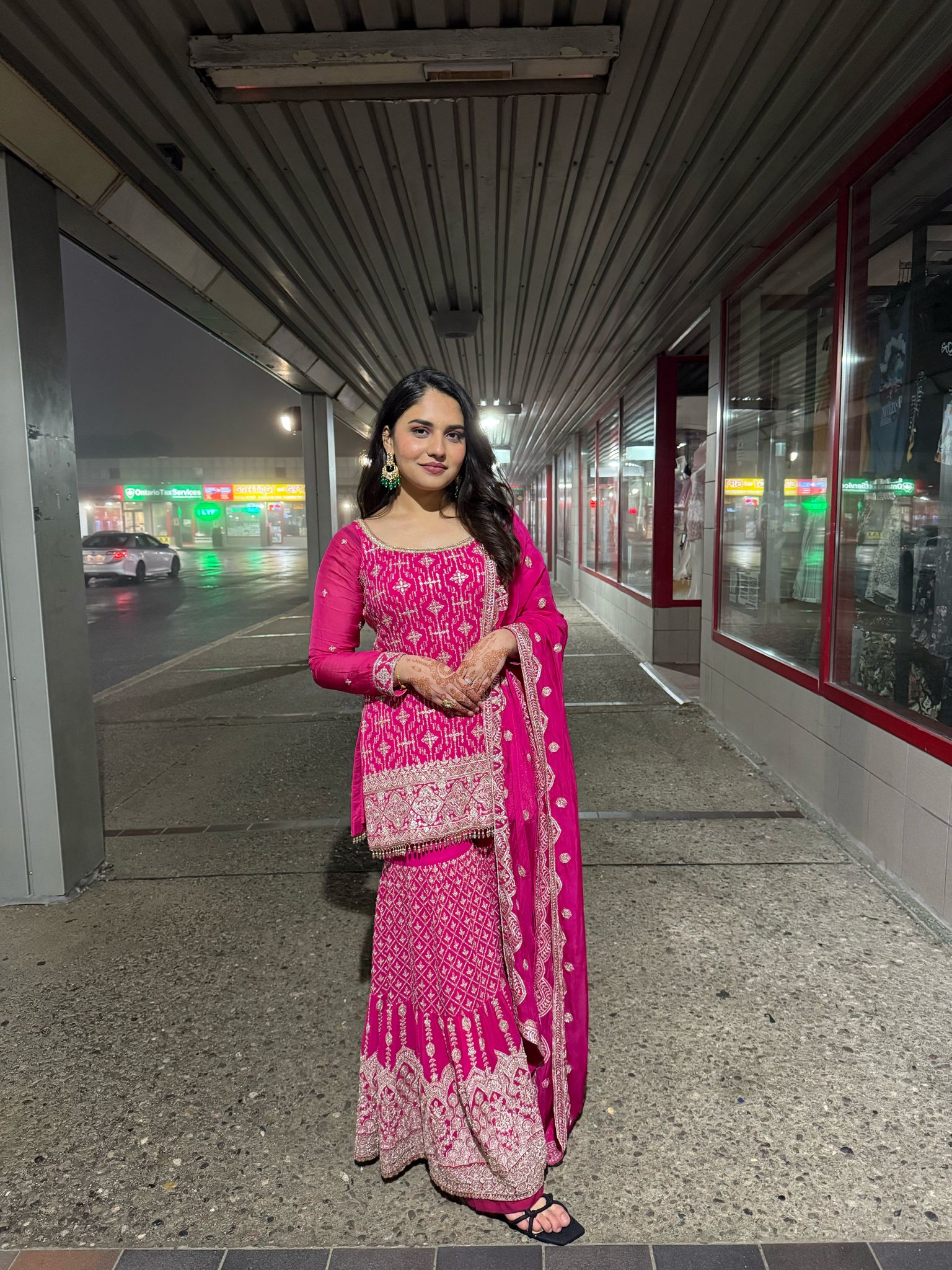 Jasmine I Vohra, full-length photo